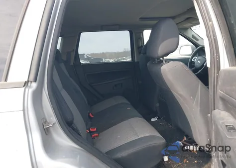 2008 Jeep Grand Cherokee Laredo z USA, uszkodzony, nr VIN 1J8GR48K78C170182